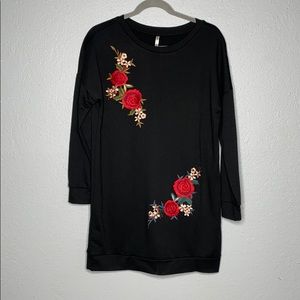 Color Thread Floral Embroidered Dress‎ size Med